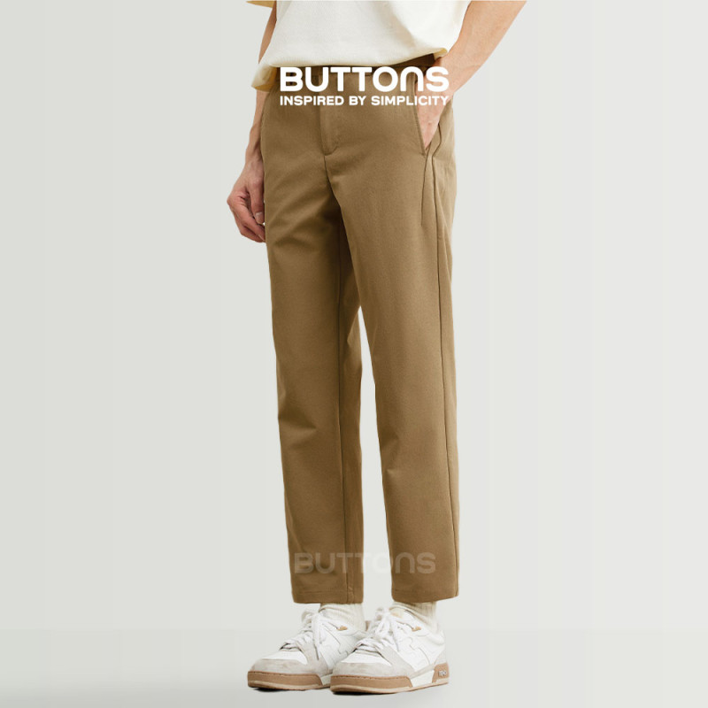 Quần Dài Kaki Pant BUTTONS Màu Nâu Nhạt Form Dáng Regular Vải Kaki Mềm Mịn Mát