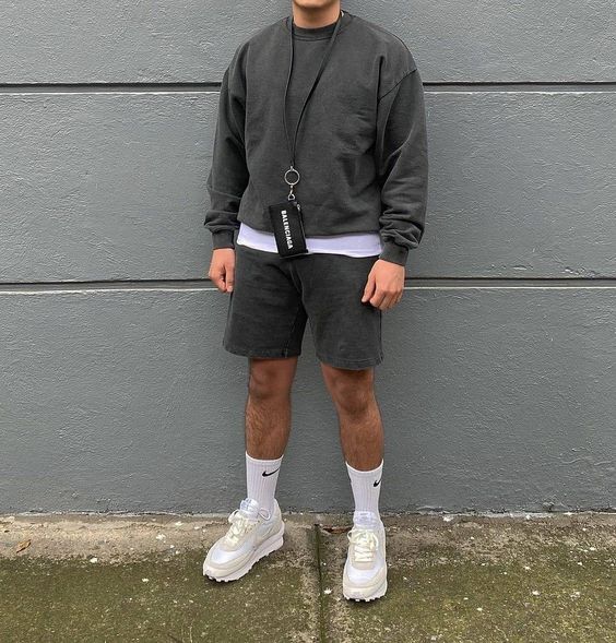 Short Wash Đen Cuốn Line BUTTONS Form Trên Gối HOT 2023 BUTTONS